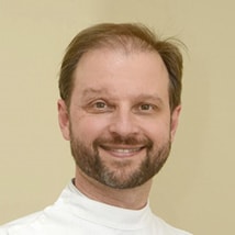 Dr. Mario Cordioli